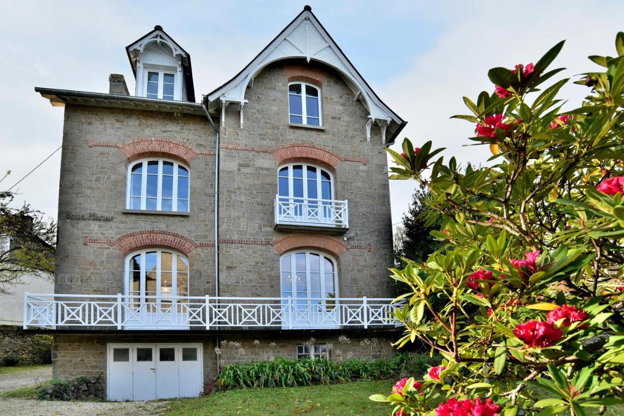 La Brise Cancalaise - Maison Typique Avec Vue Mer Cancale Luaran gambar